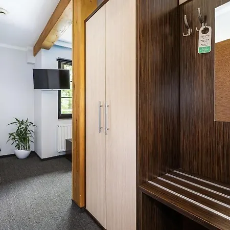 Park 4* Голеню